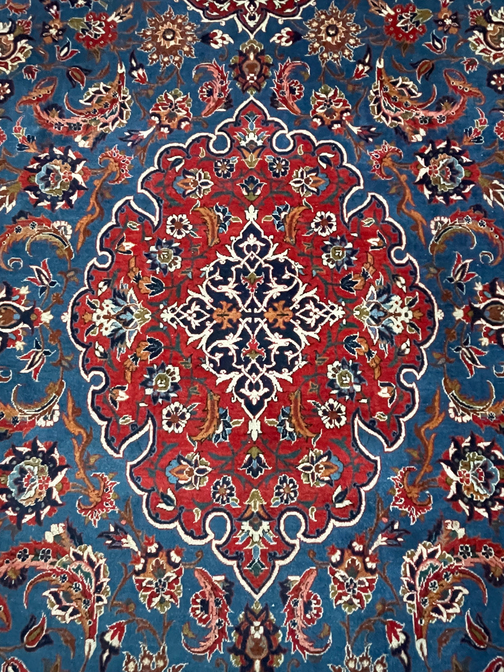Isfahan Rug 348x208cm
