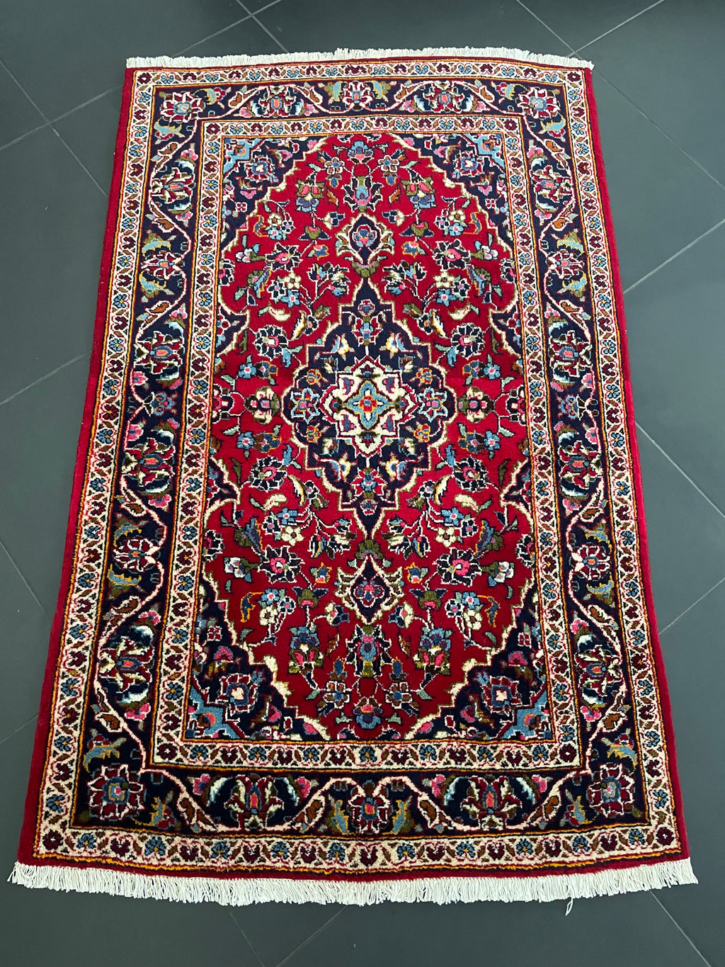Keshan rug 152 x 96 cm
