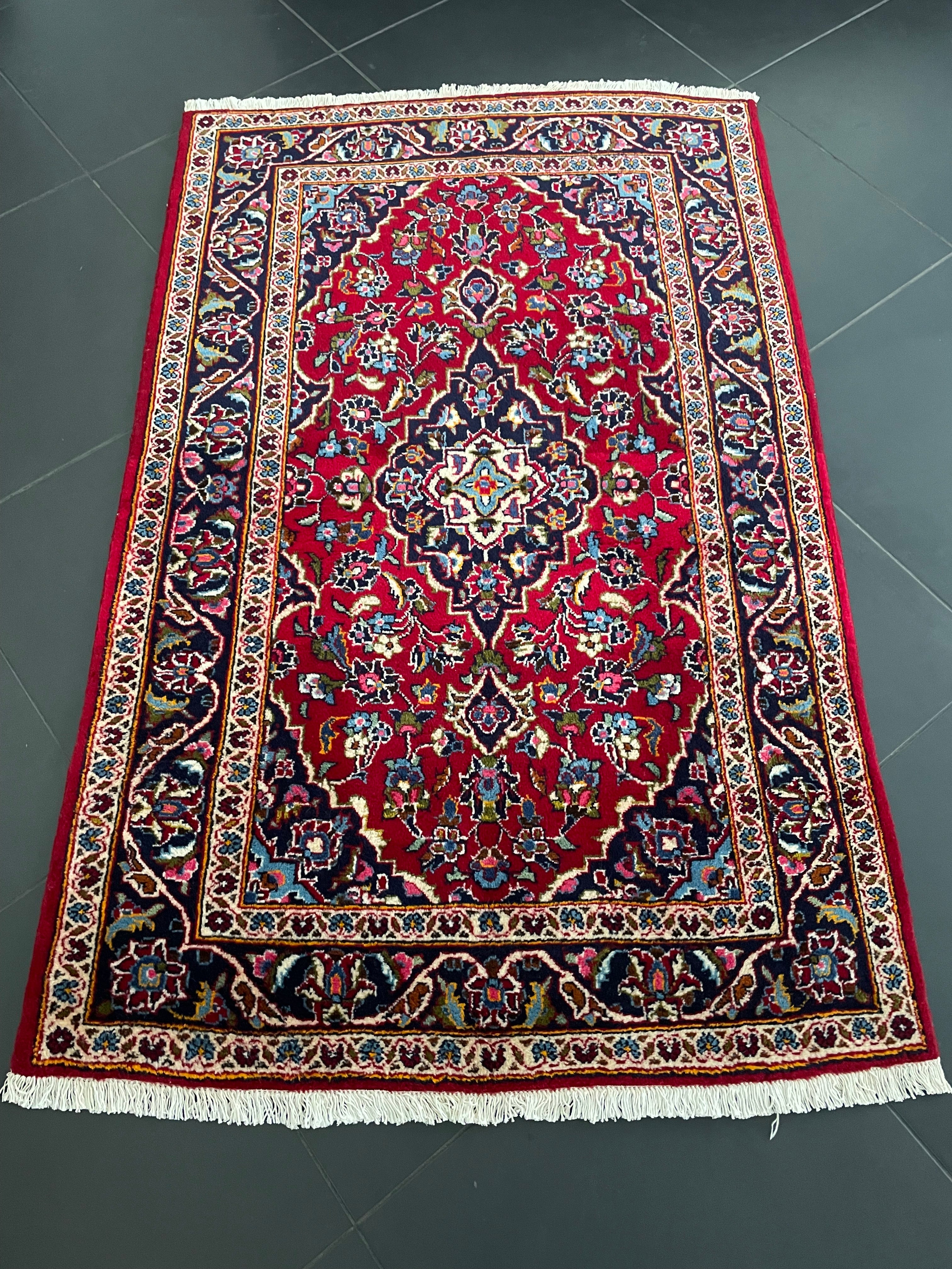 Keshan rug 152 x 96 cm