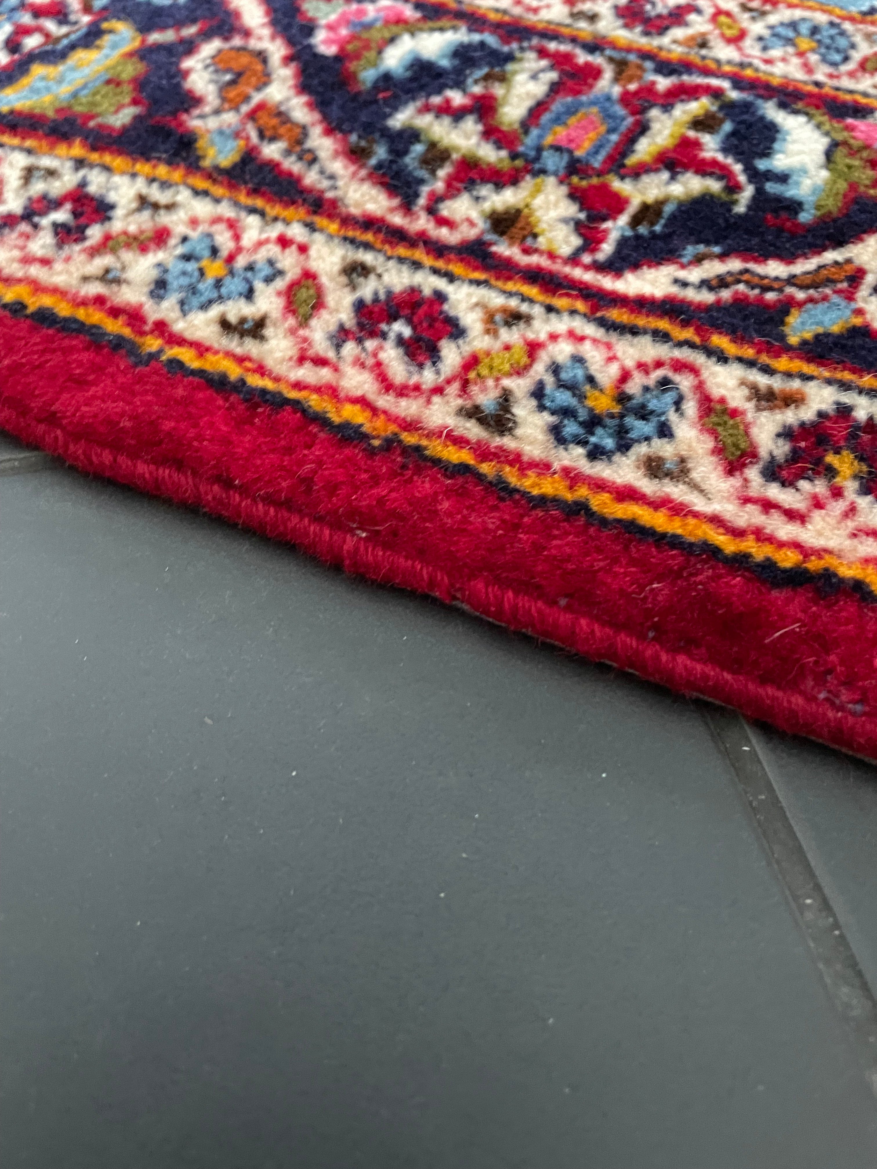Keshan rug 152 x 96 cm