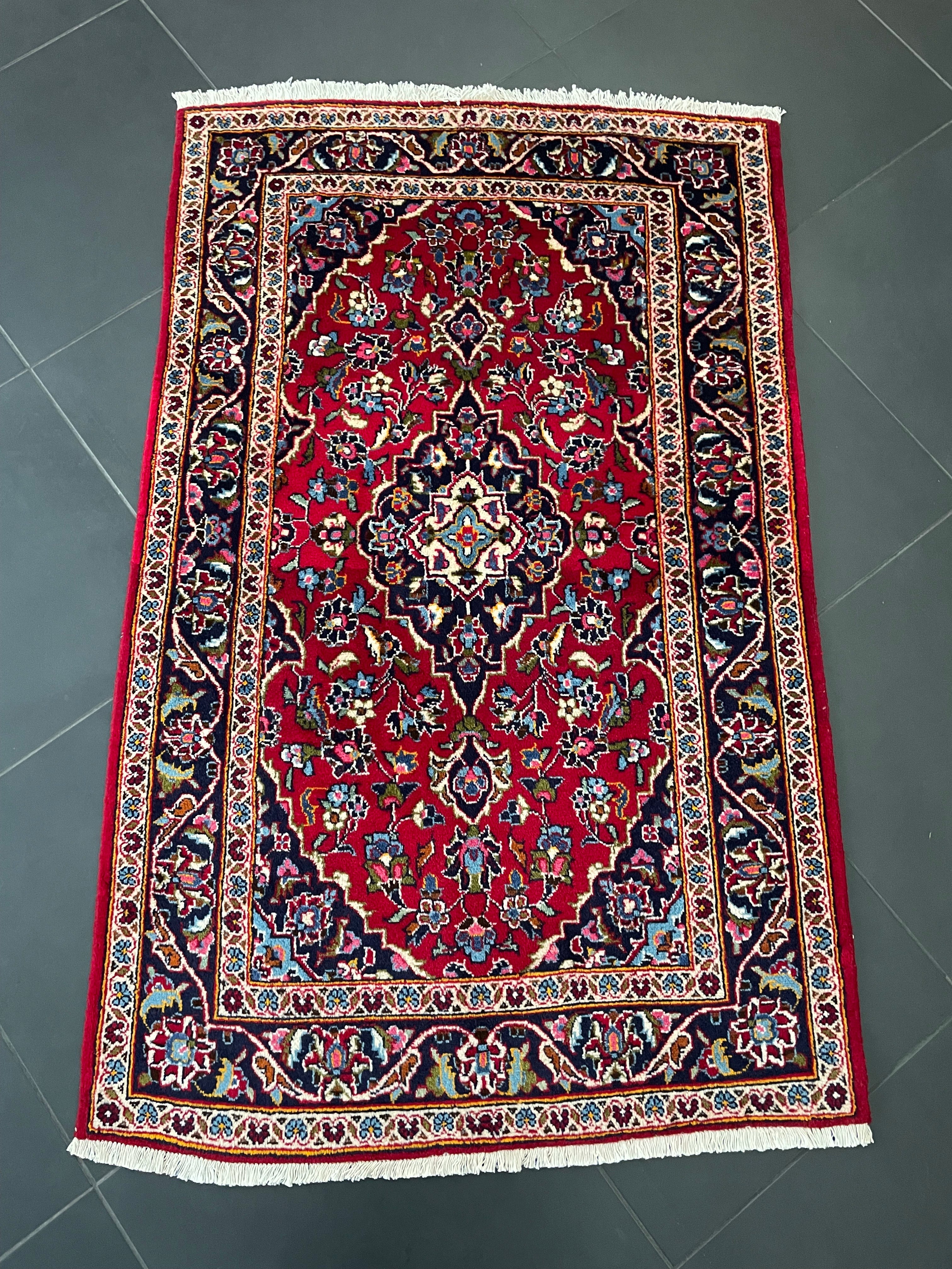 Keshan rug 152 x 96 cm