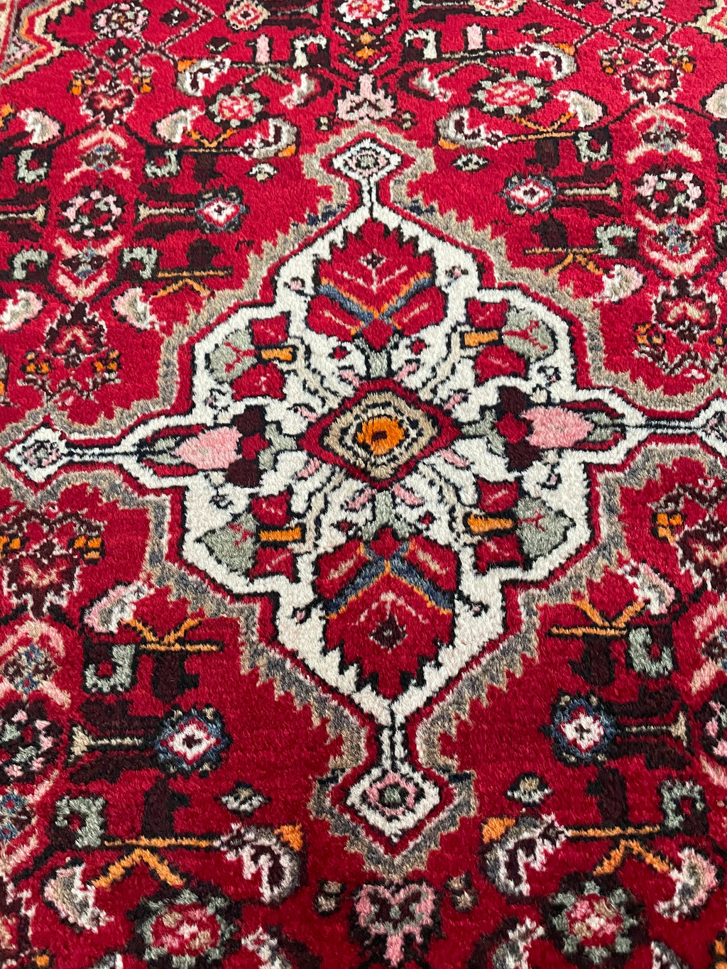 Hamadan Rug 157 × 110 cm