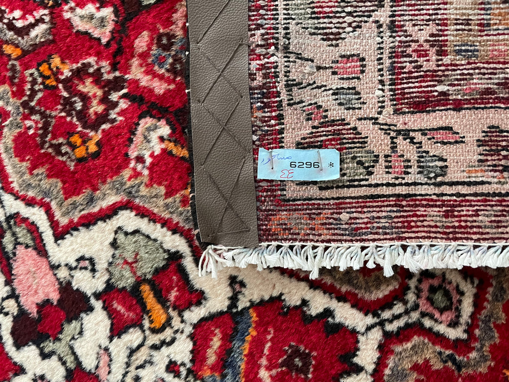 Hamadan Rug 157 × 110 cm